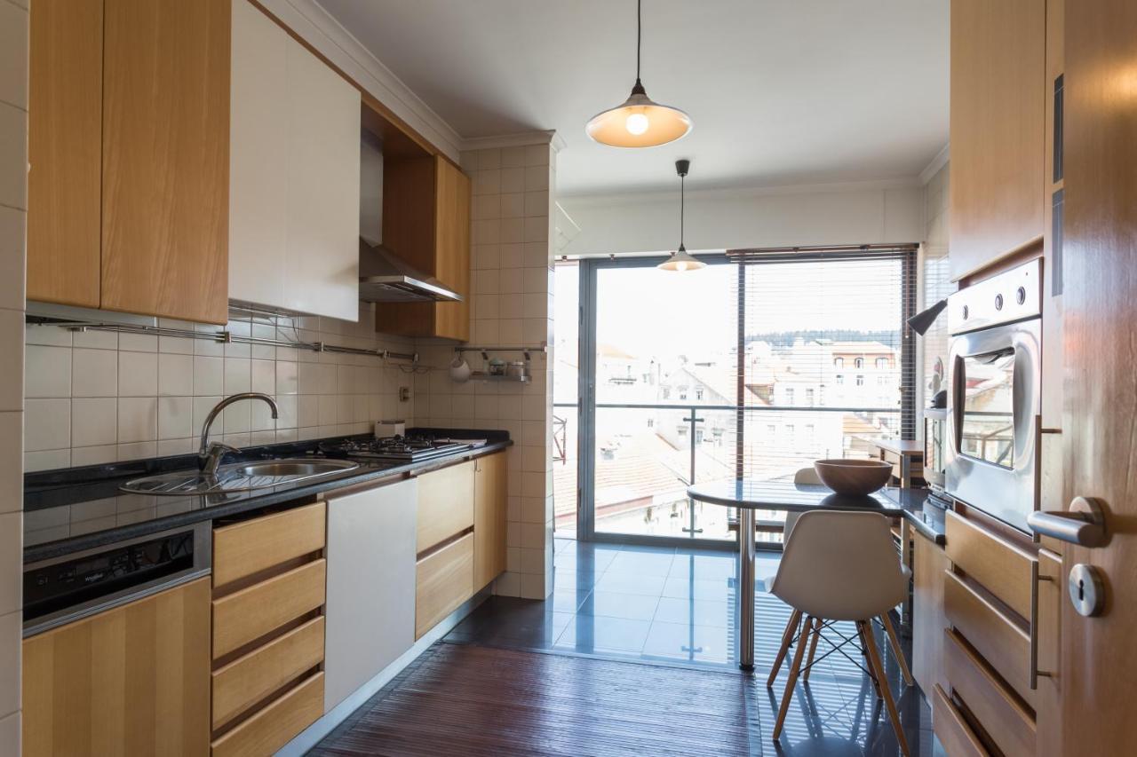 Flh Alcantara Family Apartment Lisbon Bagian luar foto