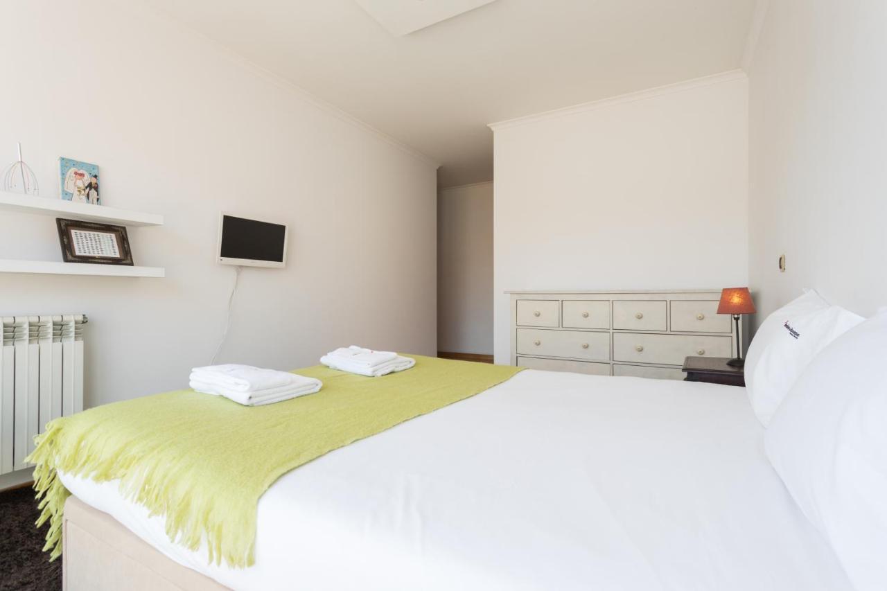 Flh Alcantara Family Apartment Lisbon Bagian luar foto
